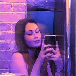 Meet your Posher, Raegan